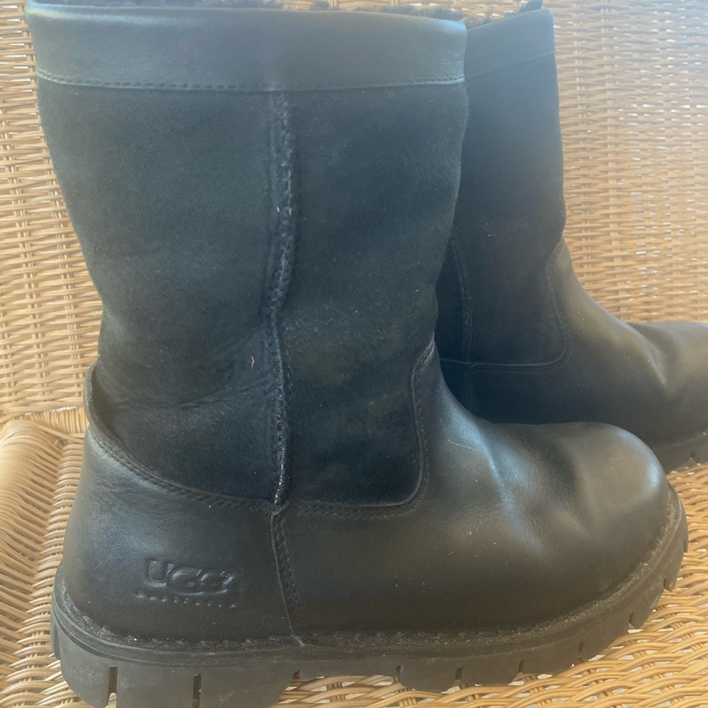 Ugg men’s leather boots